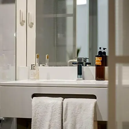 Select Liberdade 3*